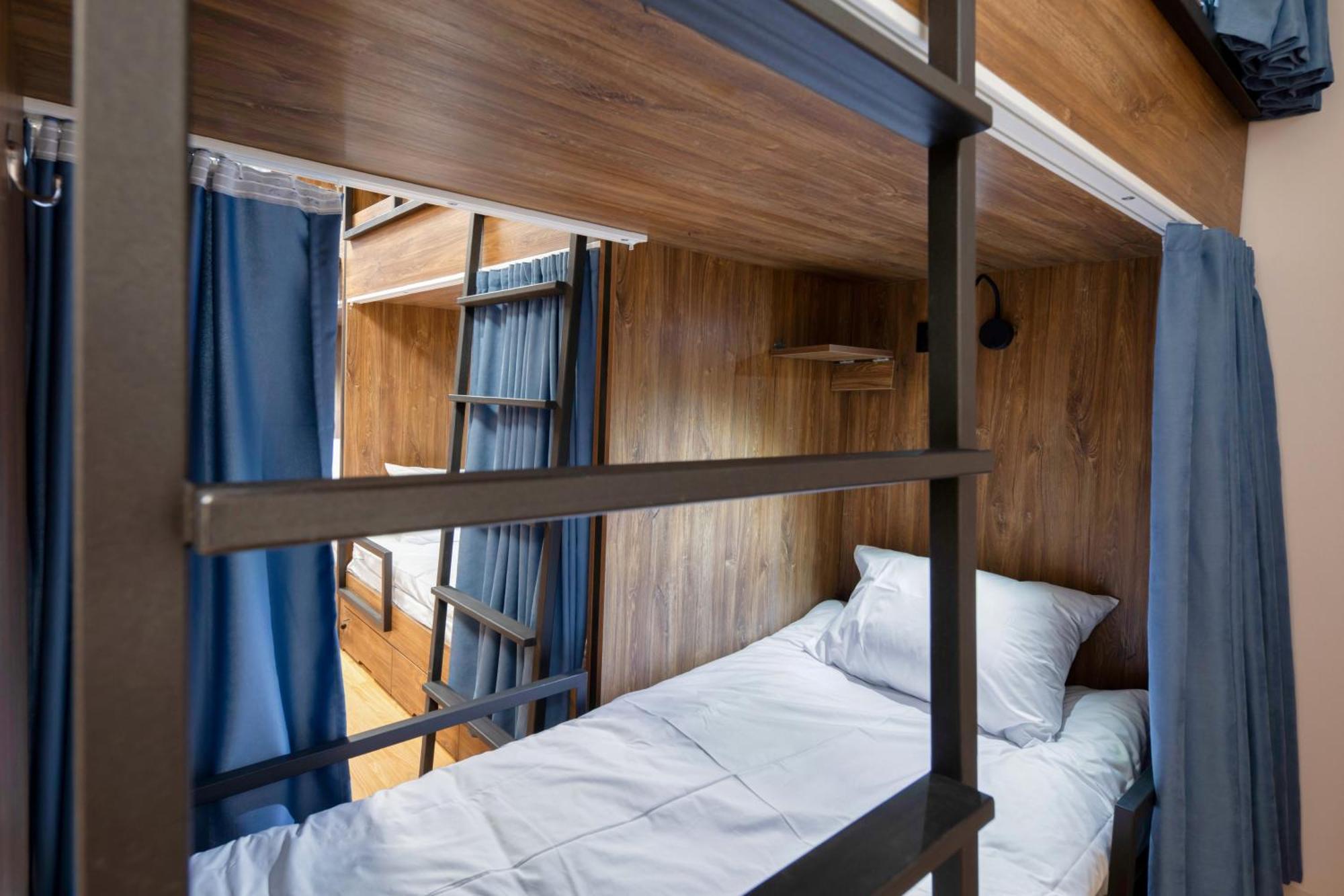 Tropica Inn Hostel Erywań Zewnętrze zdjęcie